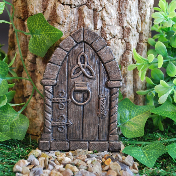 Celtic Fairy Door, Bronze Finish, Size 10cm high.