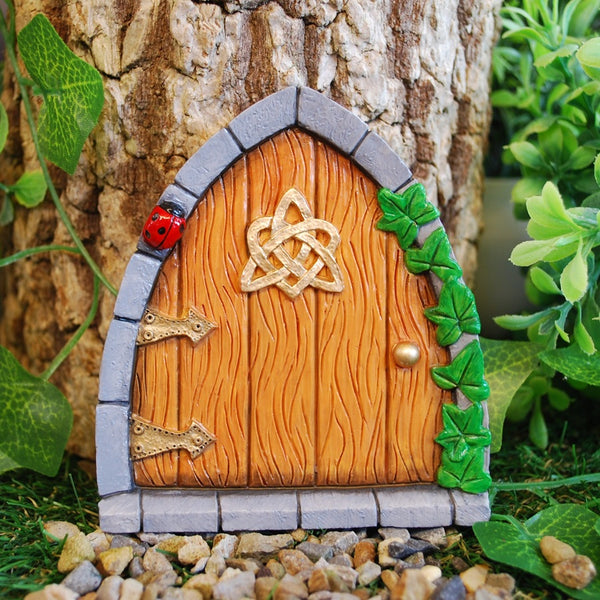 Love Heart Celtic Fairy Door Tan, Trinity Knot, 9.5cm Tall, Hand Painted