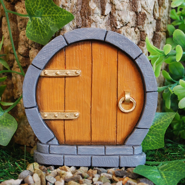 Round Fairy Door, 9cm High, Different Colours Available, Perfect for Gardens and Playrooms