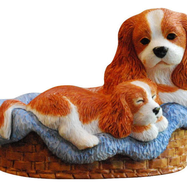 Mum & pup Cavalier king Charles Spaniel Blenheim Figurine Gift